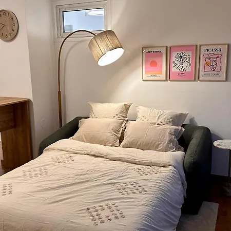 123 - Spacieux Pour 8 Personnes A Daire *