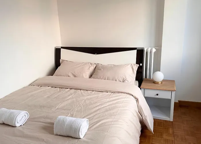 123 - Spacieux Pour 8 Personnes A Appartement