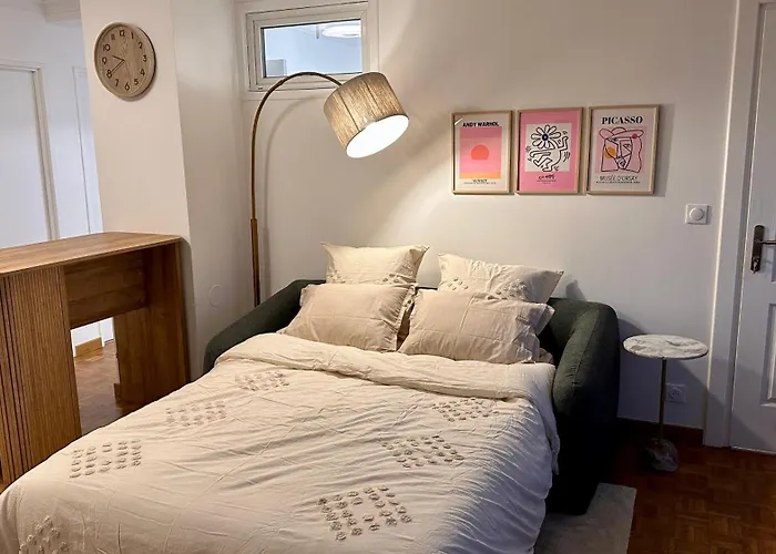 123 - Spacieux Pour 8 Personnes A Appartement *